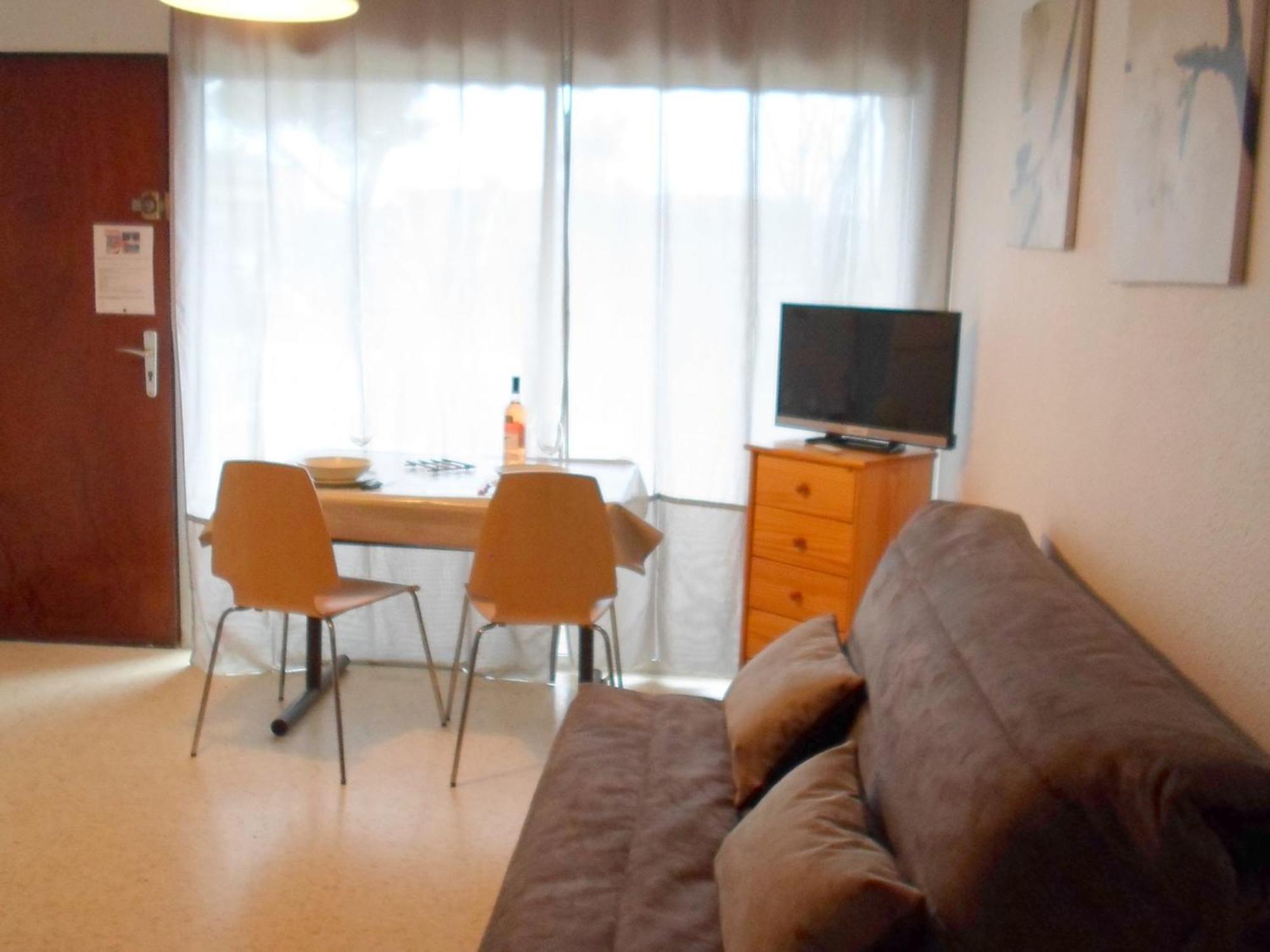 בלרוק-לה-באינס Appartement Avec Terrasse, Climatisation Et Animaux Admis, Proche Des Thermes - Fr-1-503-38 מראה חיצוני תמונה